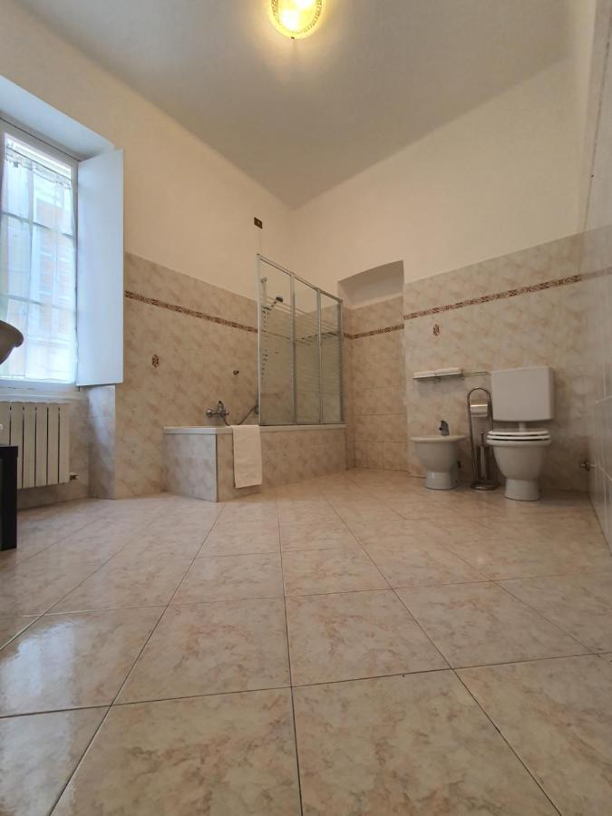 Villa Arcobaleno Rondo Garibaldi Sanremo Exterior foto