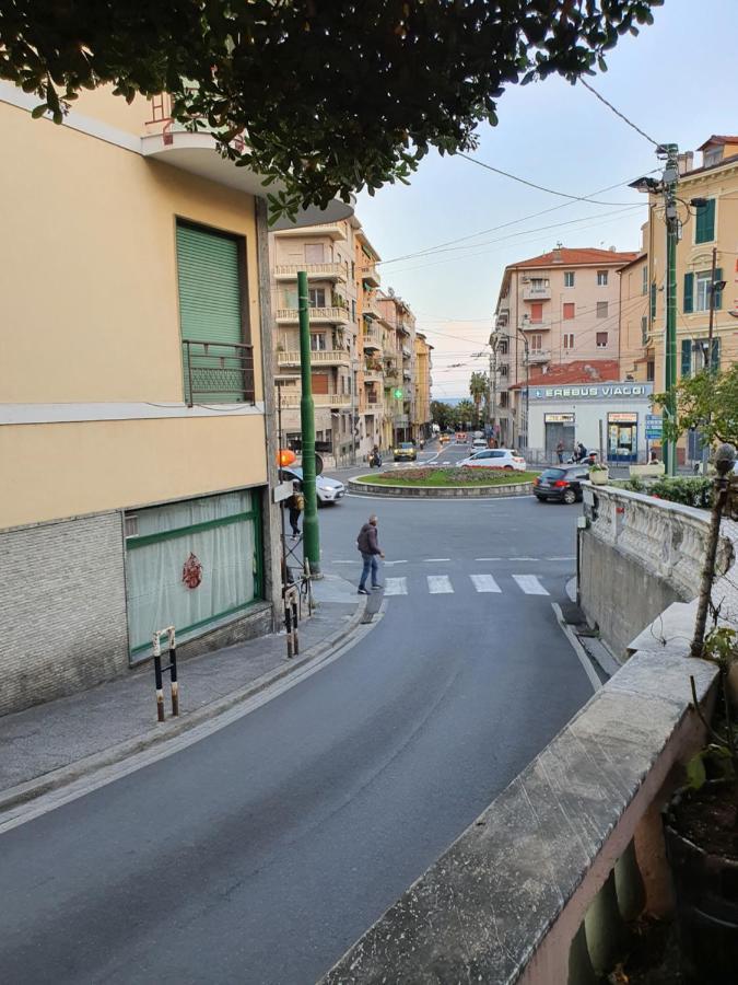 Villa Arcobaleno Rondo Garibaldi Sanremo Exterior foto