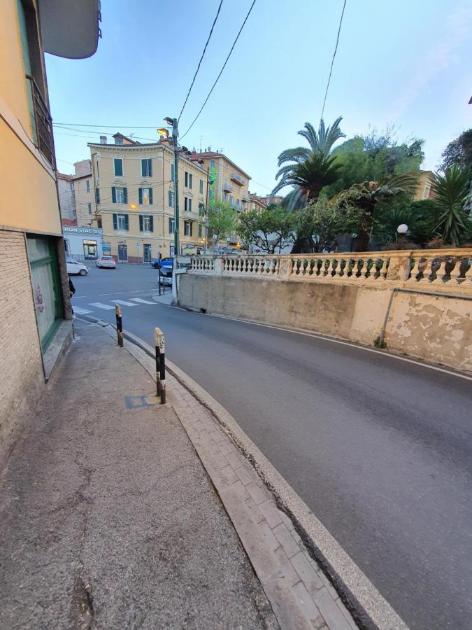 Villa Arcobaleno Rondo Garibaldi Sanremo Exterior foto